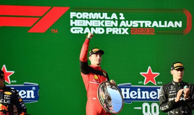 天天盈球即时比分直播-前车之鉴证明赛季初领跑从不保险 法拉利还需补强