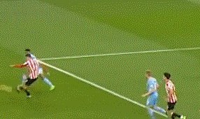 【英超】德布劳内破门 斯特林造2球 曼城主场2比0胜