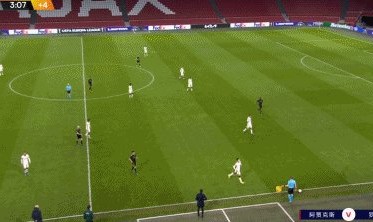 天天赢球-罗马后卫为保胜果拖延比赛 遭贾府球童“打脸”教育