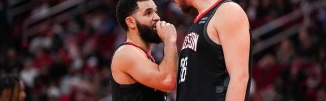 天天盈球-场均13+2+3！冠军中锋为火箭小将鸣不平：他比阿门强，该留在场上